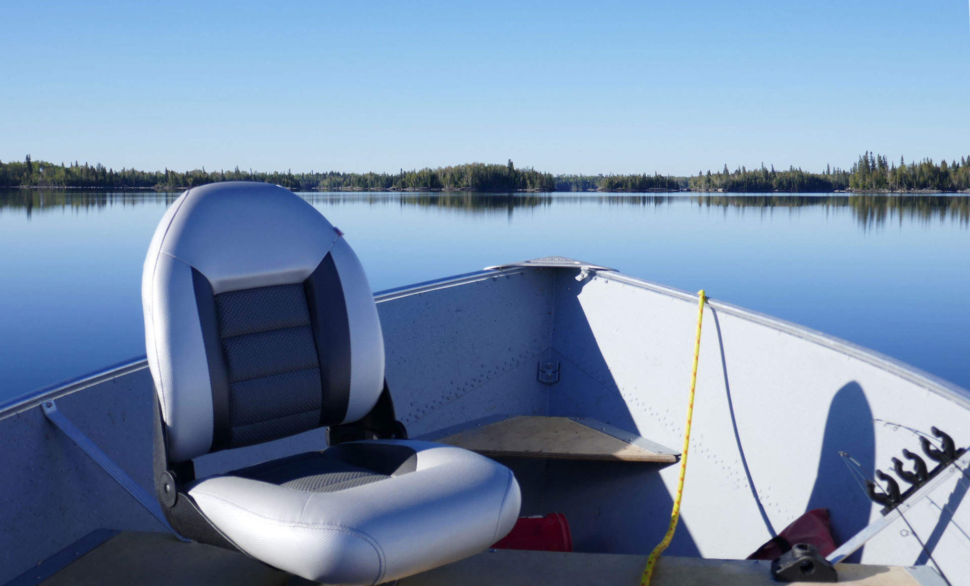 fly-in fishing boats and motors